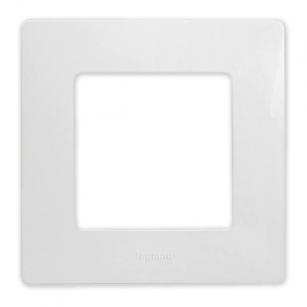 Legrand NILOE Ramka pojedyncza biała 665001